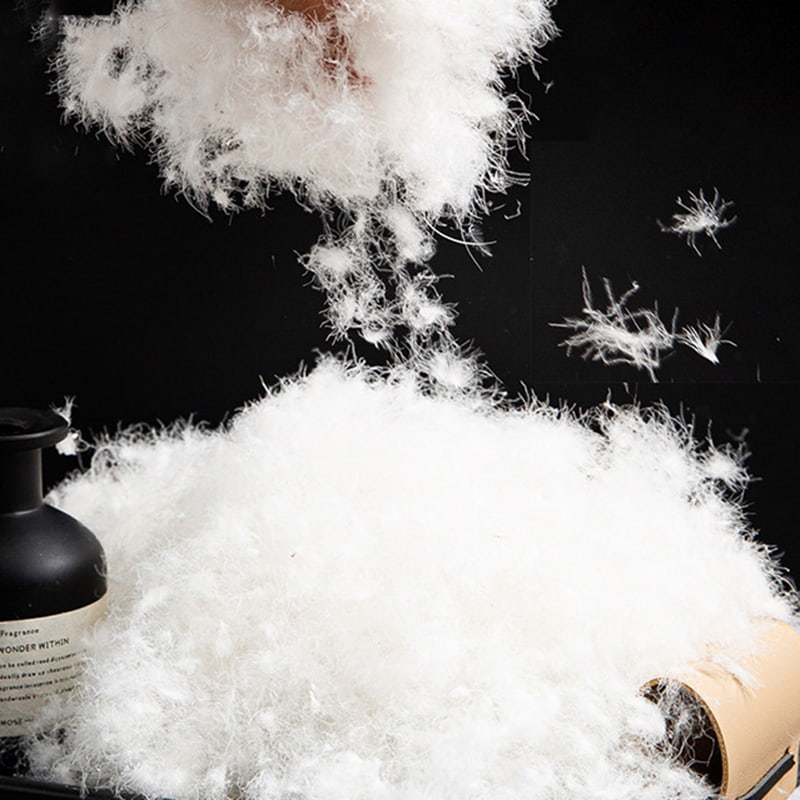 80% czystego białego puchu gęsiego